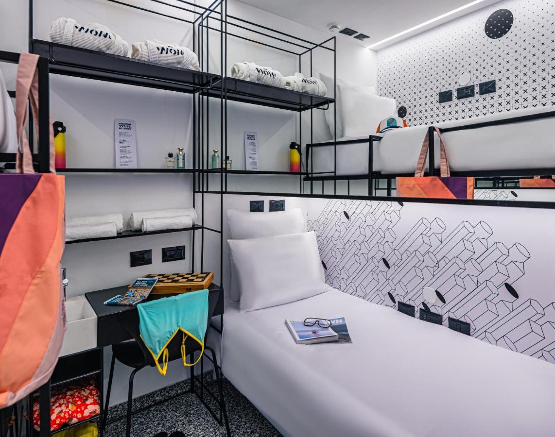 Wom Allenby Pod Hotel Tel Aviv Exterior photo