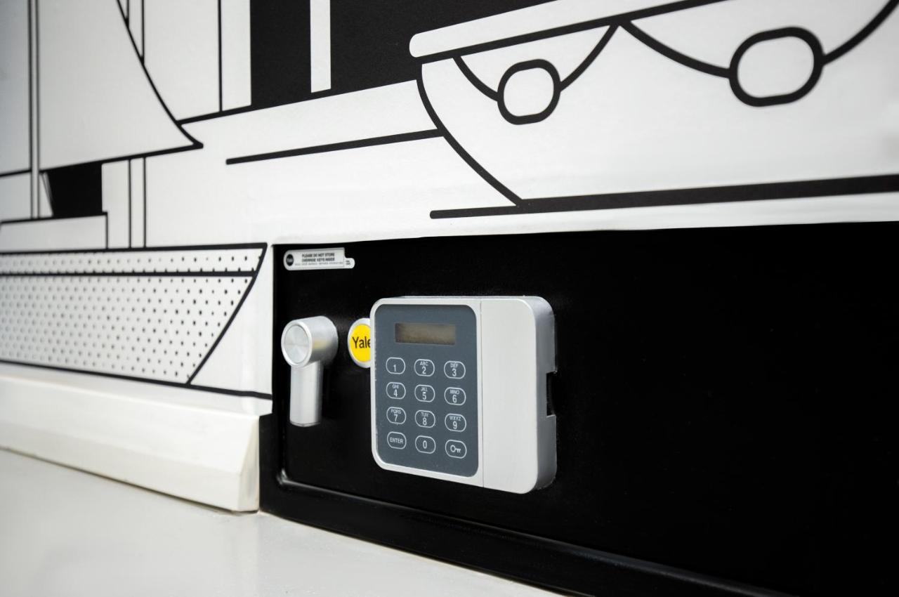 Wom Allenby Pod Hotel Tel Aviv Exterior photo